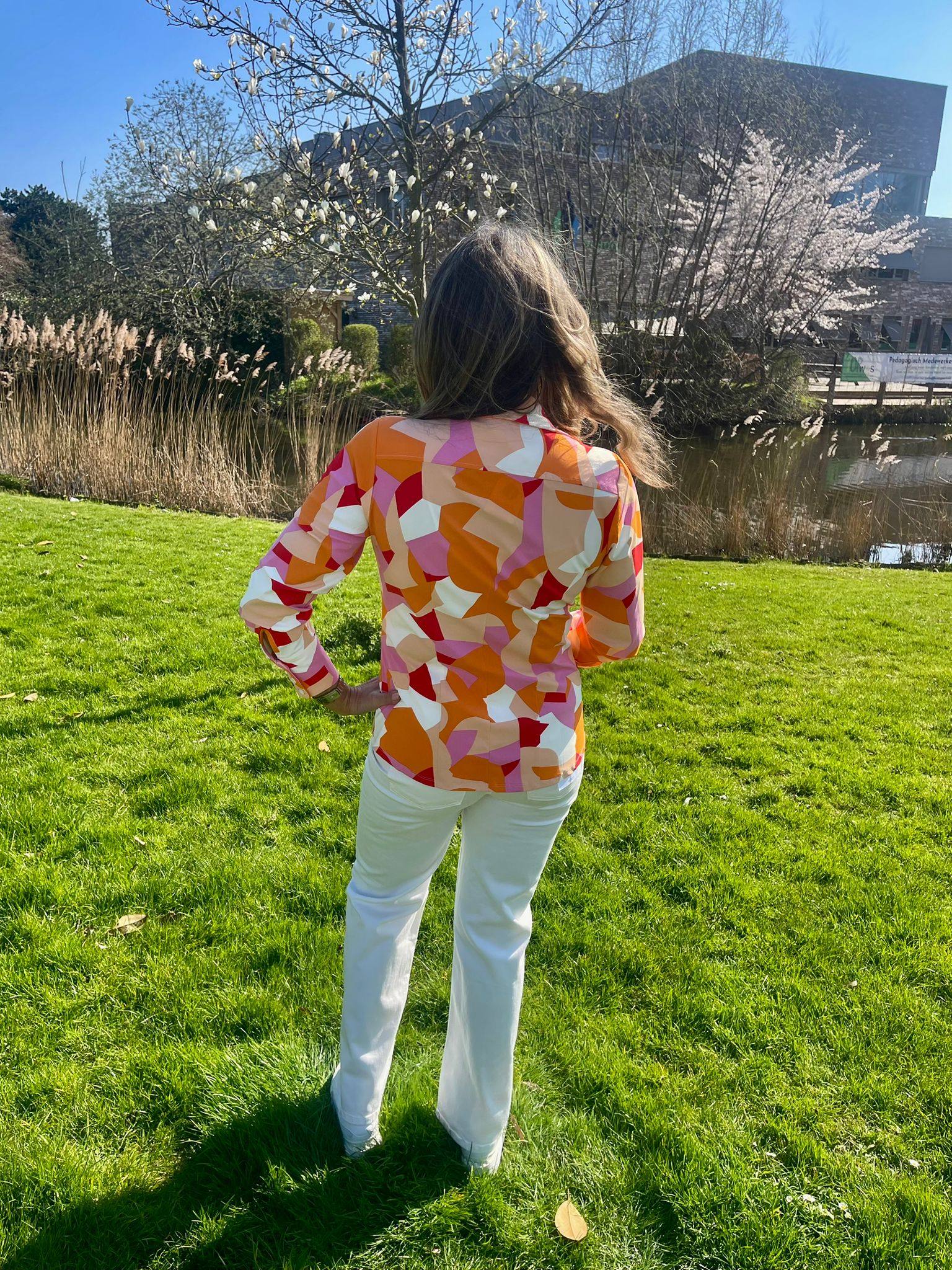 Angelle Milan Oranje Travel