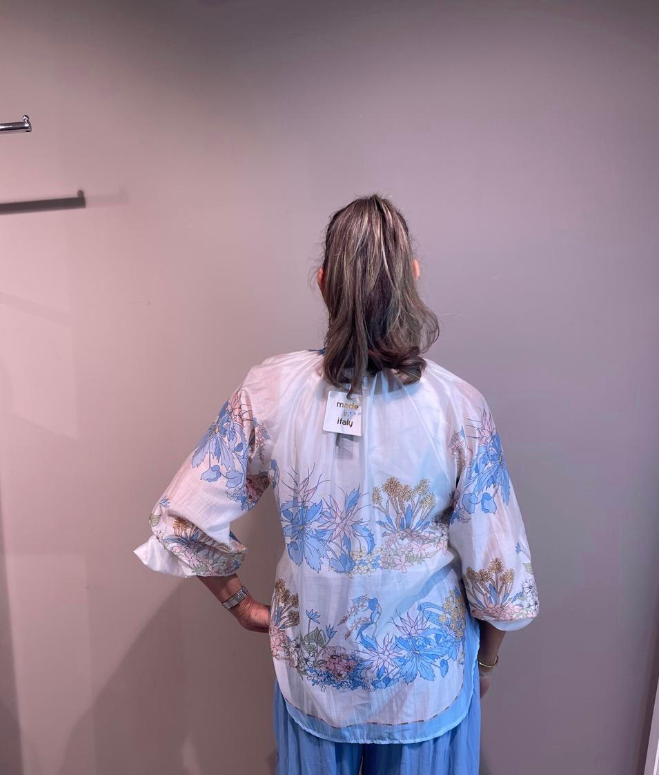 blouse