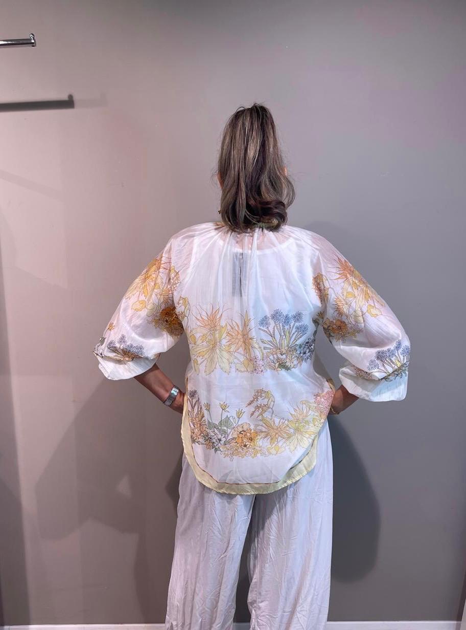 blouse